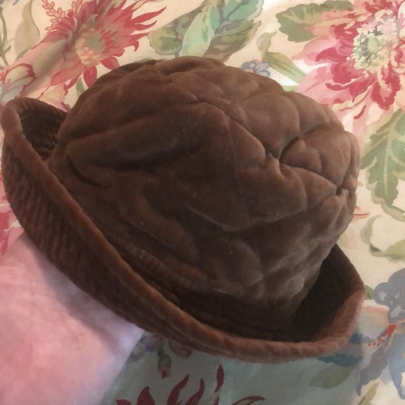 Vtg 60s Velvet Bucket Hat Size M/L Quilted Brown Velvet Fully Lined HONG KONG - Picture 5 of 14